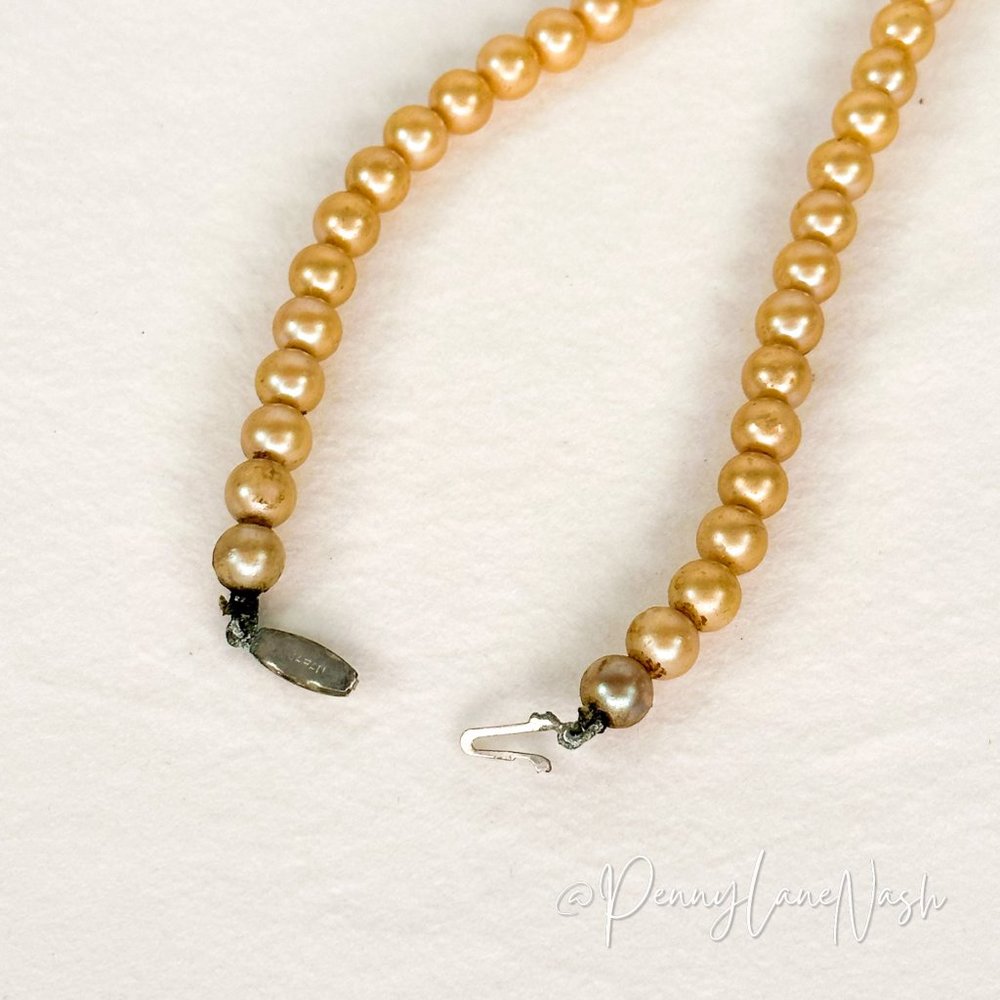 Vintage Cream Single Pearl Beaded Necklace - Picture 4 of 8